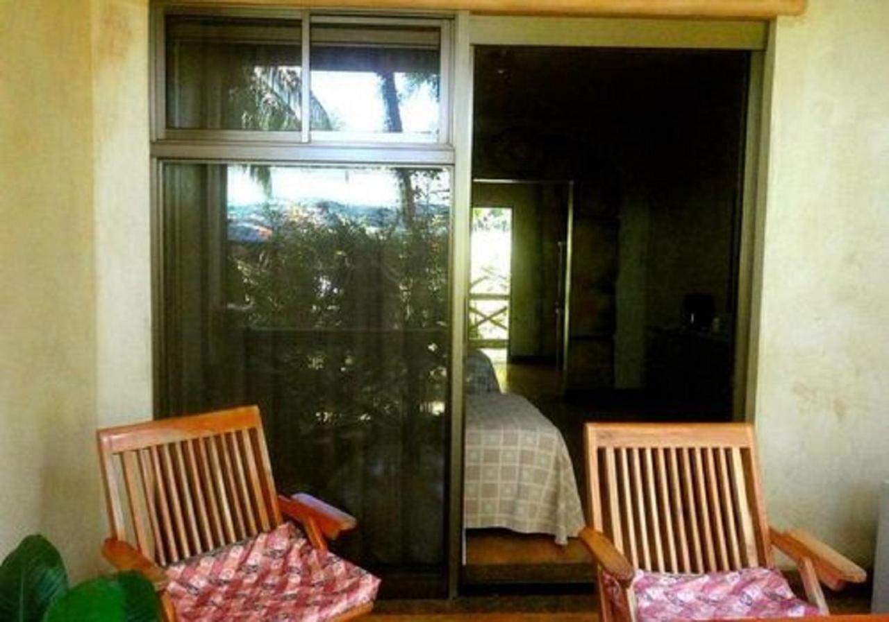 Hotel Roca Verde Beachfront Puntarenas Exterior photo