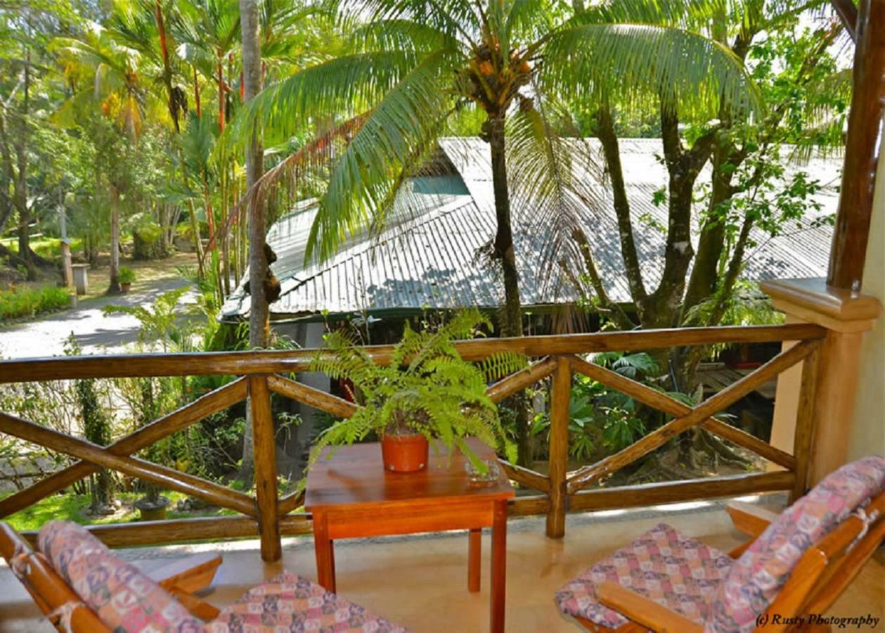 Hotel Roca Verde Beachfront Puntarenas Exterior photo